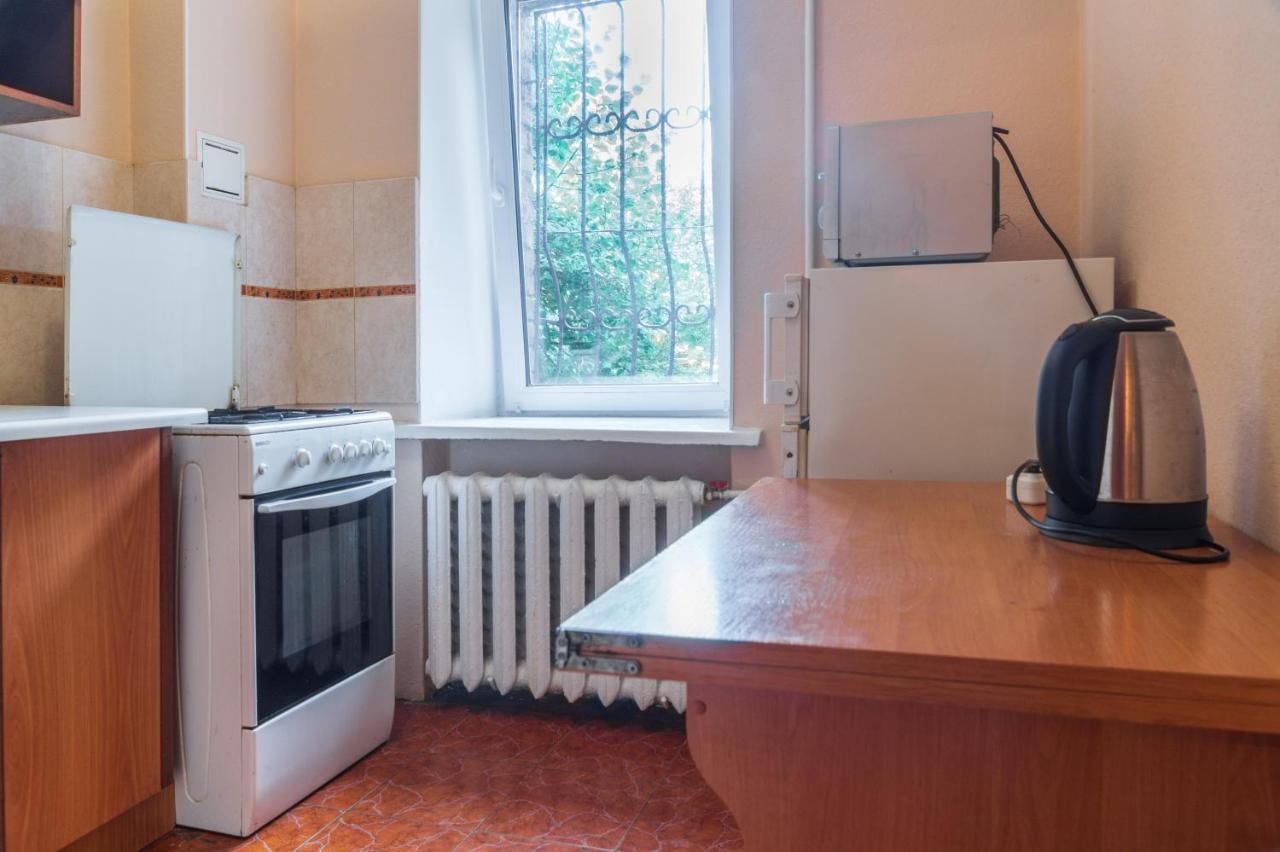 1 Комнатная Квартира По Улице Предславинская, 12 Kiev Bagian luar foto